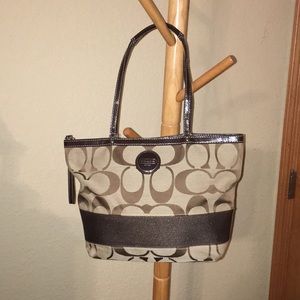 Coach shoulder bag